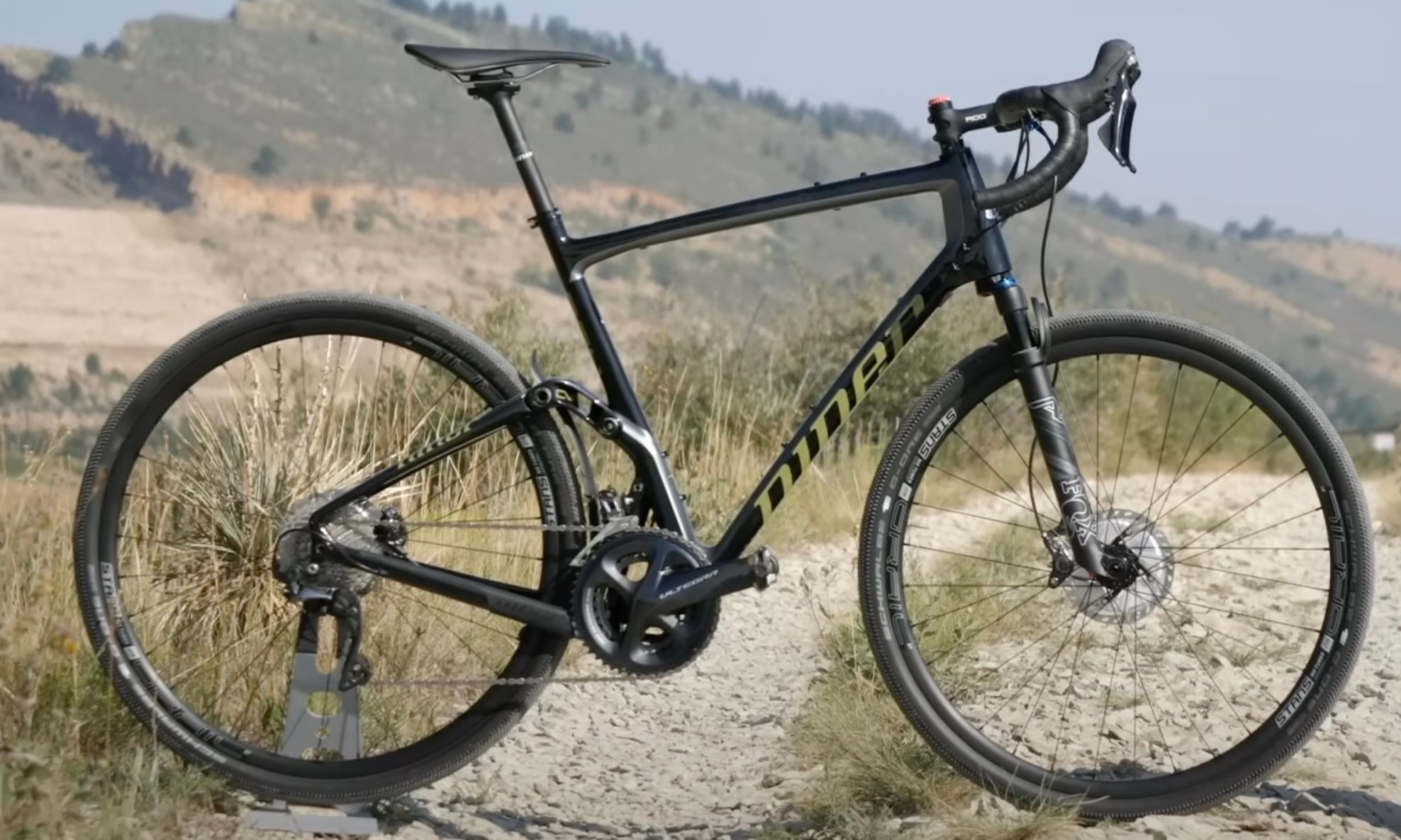 Niner gravel best sale bike full suspension